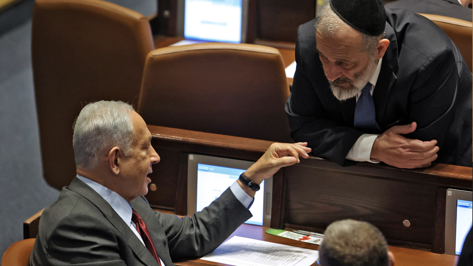 أزمة "الحريديم" تتصاعد في إسرائيل وحزب شاس يهدد بانتخابات مبكرة