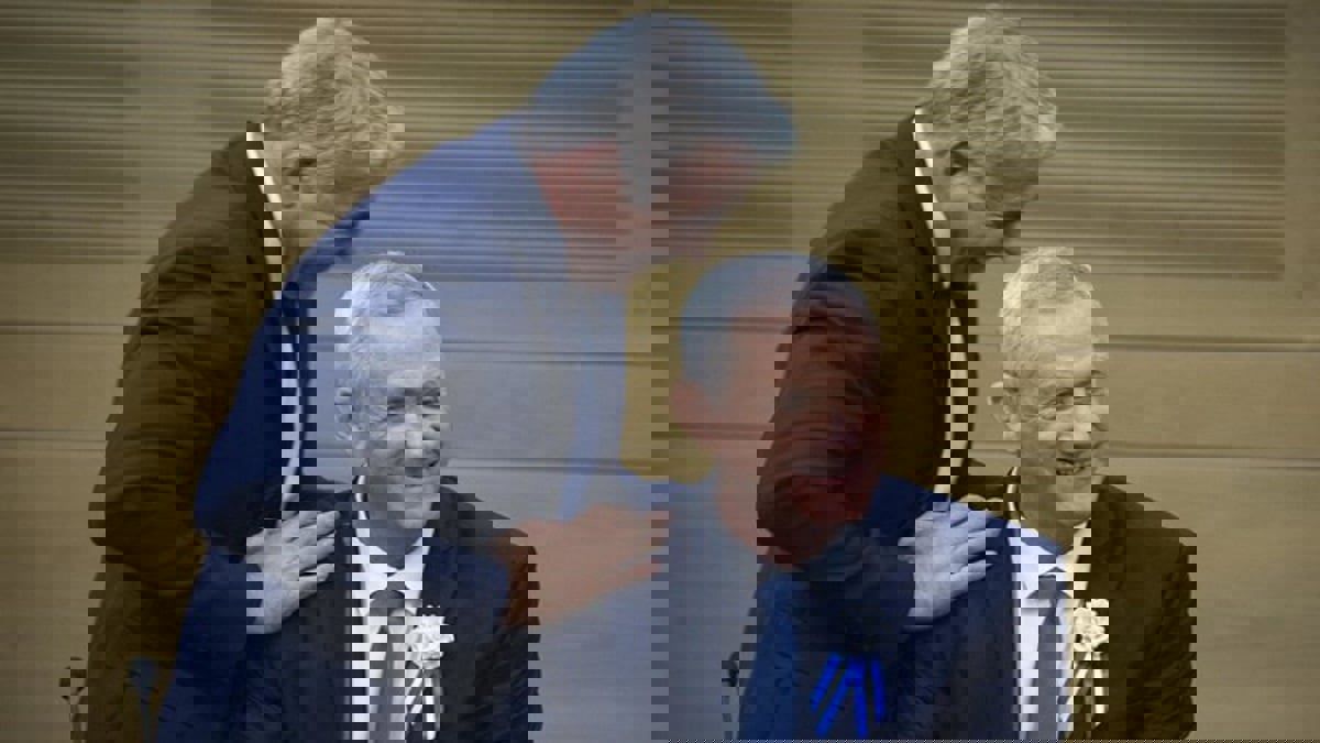 تمهيداً لانتخابات الكنيست.. لابيد يفتح جبهة مع ساعار و"القائمة المشتركة" ضد نتنياهو