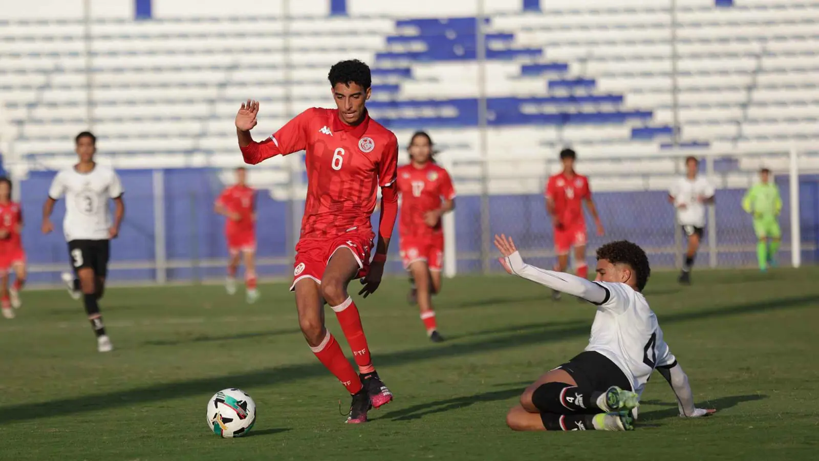 منتخب مصر للناشئين يهزم تونس ويقترب من التأهل لنهائيات أمم إفريقيا