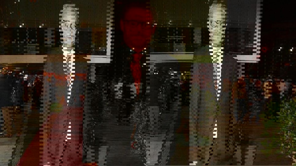 كيف نعى أهل الفن فاروق الفيشاوي؟