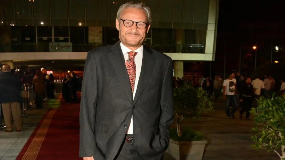 كيف نعى أهل الفن فاروق الفيشاوي؟