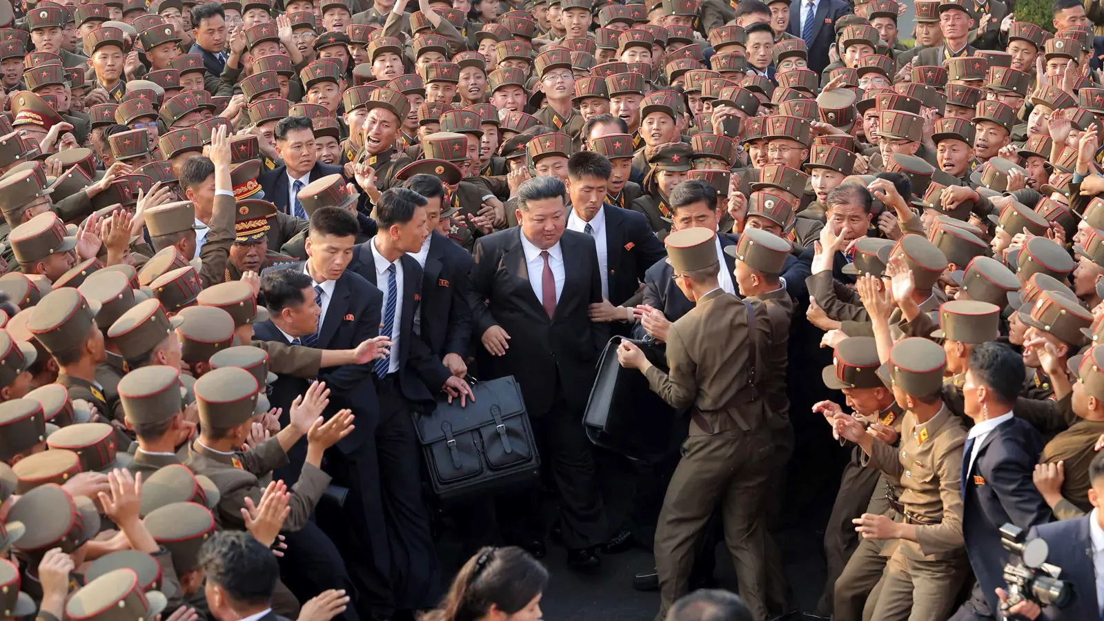 الخارجية الأمريكية: جنود كوريون شماليون بدأوا القتال مع الجيش الروسي