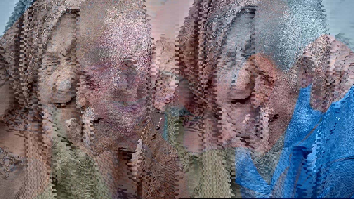 العيش حتى المئة متعلق بالجينات أكثر من العادات