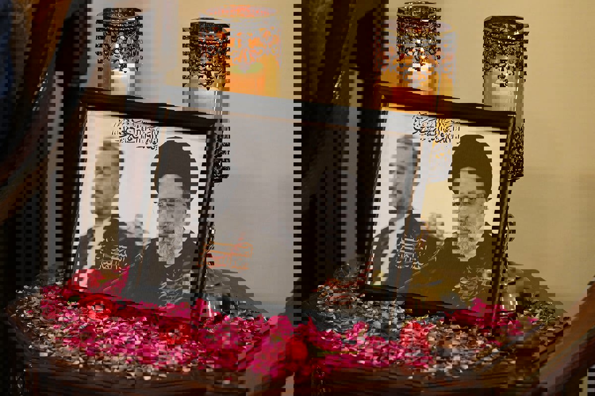 إيران.. محاكمة العشرات بسبب تعليقات على تحطم مروحية "رئيسي"