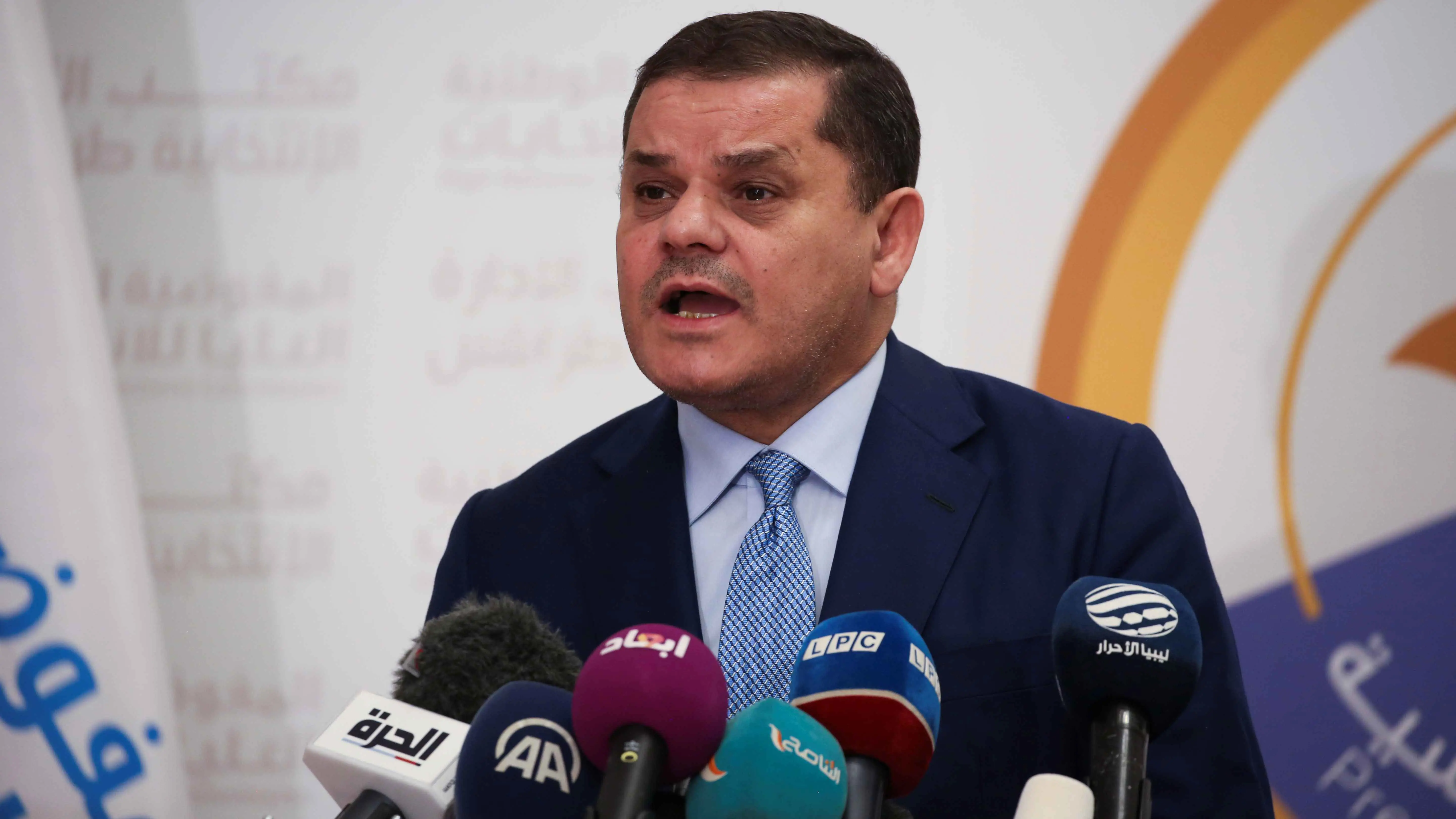 الدبيبة يرفض دخول قوات روسية إلى ليبيا قادمة من سوريا