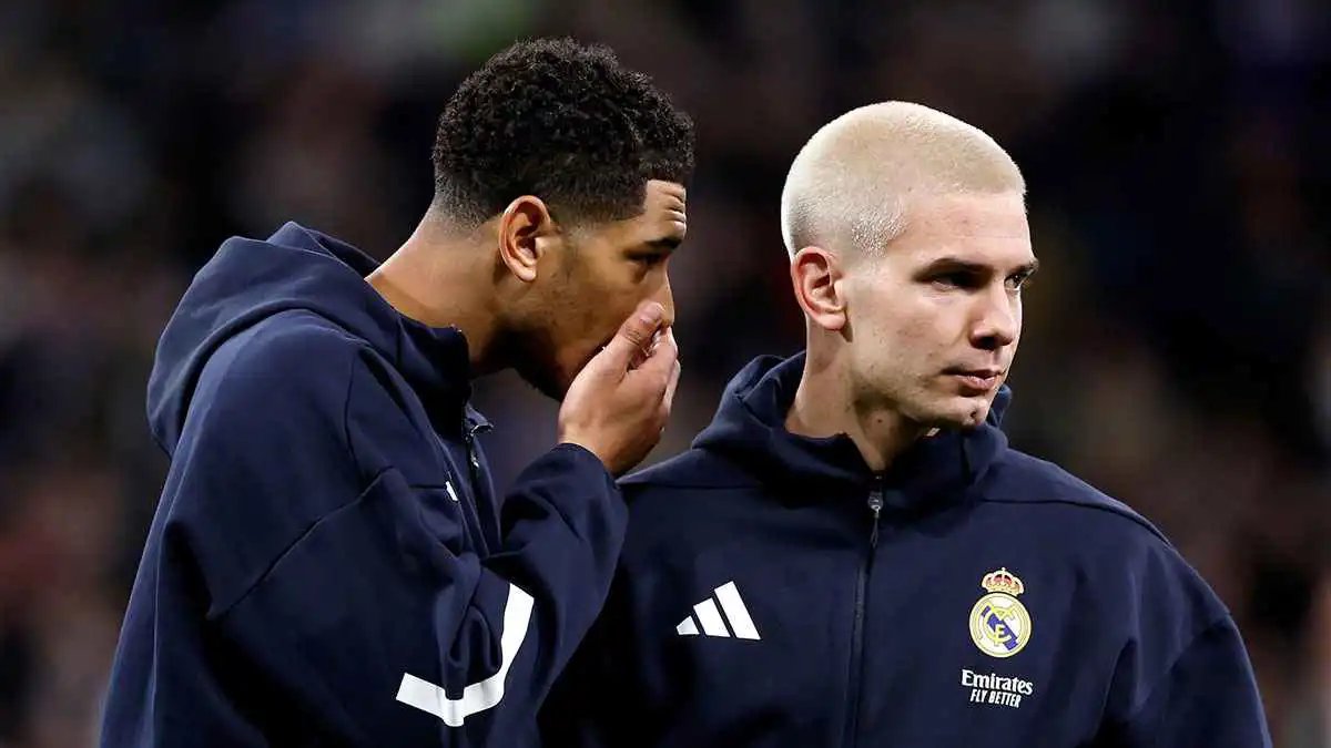 إحصائية مخيفة.. هل فقد ماستانتونو ثقة جمهور ريال مدريد؟