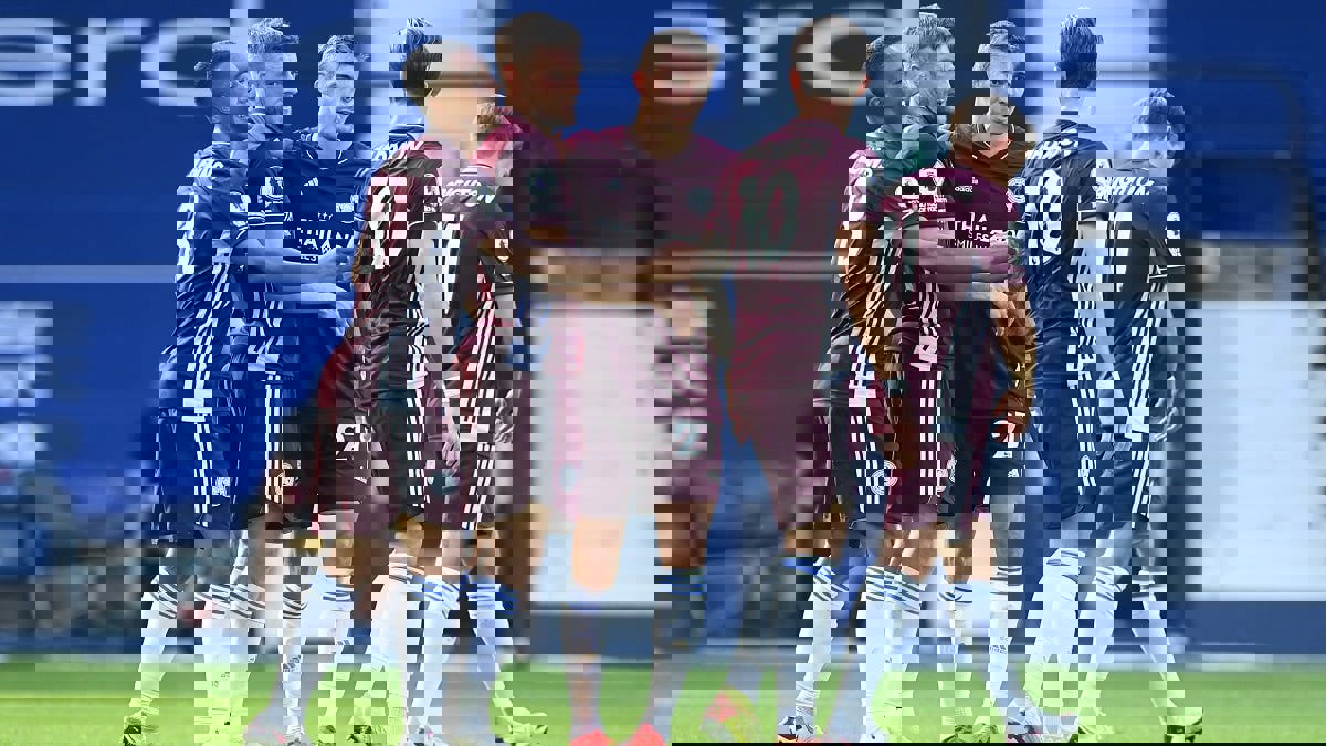 ليستر سيتي يفتتح مشواره في الدوري الإنجليزي بالفوز على وست بروميتش ألبيون