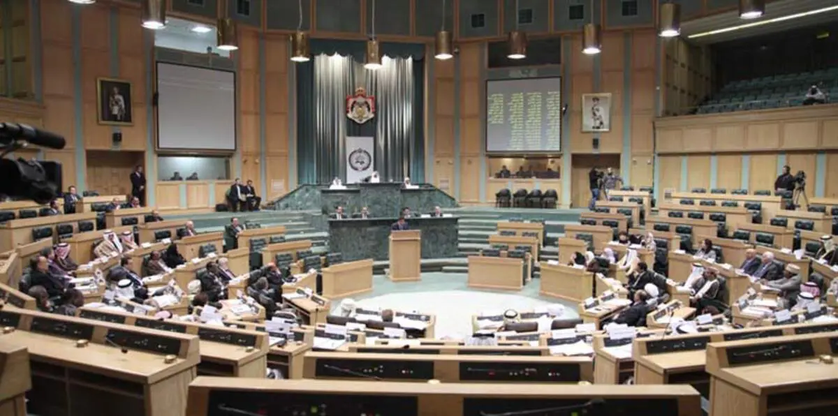 برلمان الأردن يقر قانونًا يسمح لمزدوجي الجنسية تولي مناصب عليا