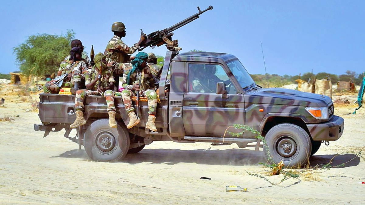 100 قتيل بعملية دفاع محلية في نيجيريا