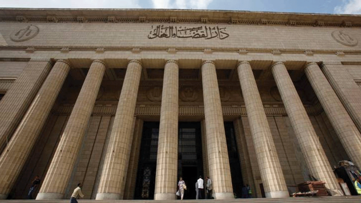 القضاء المصري يحدد موعد النطق بالحكم في قضية مقتل الطالب محمود البنا