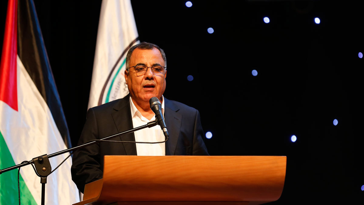 الحكومة الفلسطينية: لا قنوات خلفية للتفاوض مع أمريكا حول "صفقة القرن"