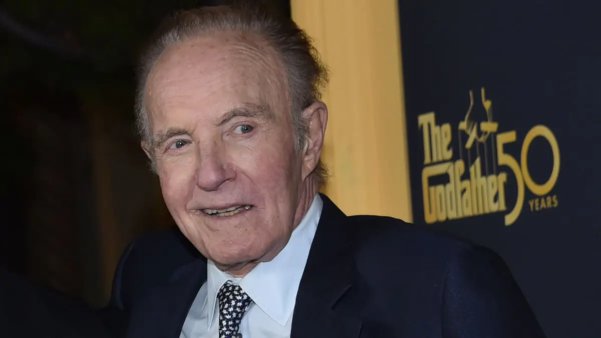 رحيل أحد أبطال فيلم "العراب".. من هو جيمس كان "سوني كورليوني"؟