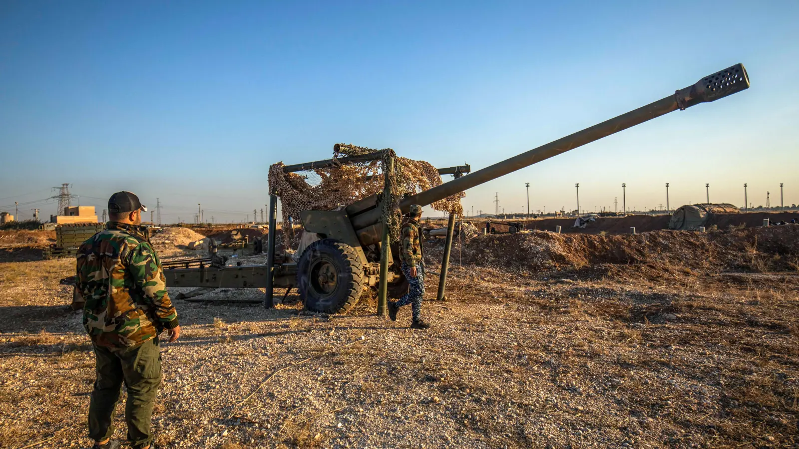 سوريا.. اشتباكات وانفجار مركبة مفخخة في منبج ترفع حصيلة القتلى إلى 19 (فيديو)