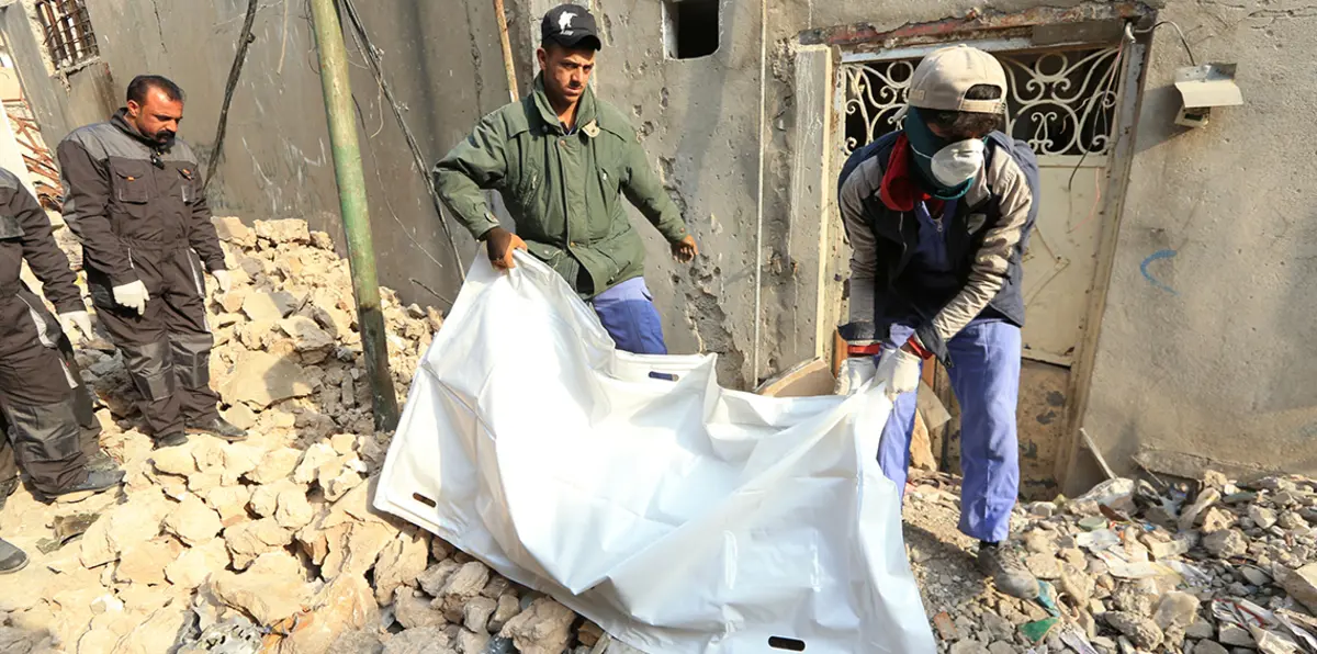 بعد أشهر من هزيمة "داعش".. معركة "الجثث" تستعر في الموصل