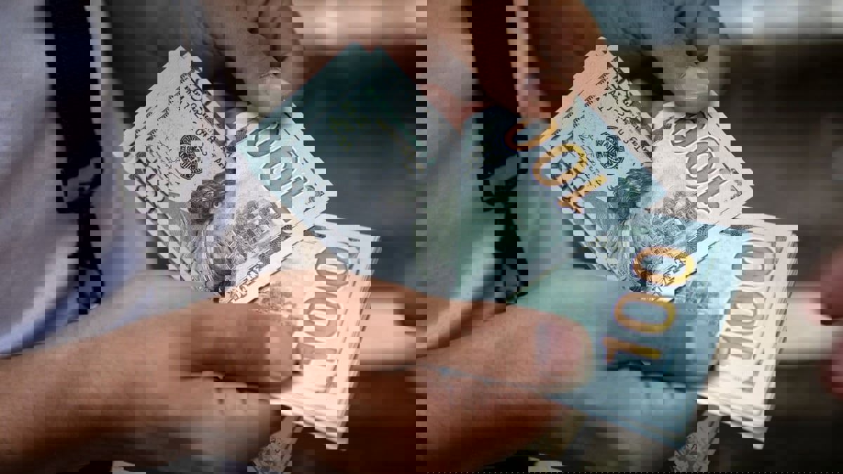 لماذا رفع "المركزي اليمني" قيمة مزاداته إلى 30 مليون دولار؟‎‎