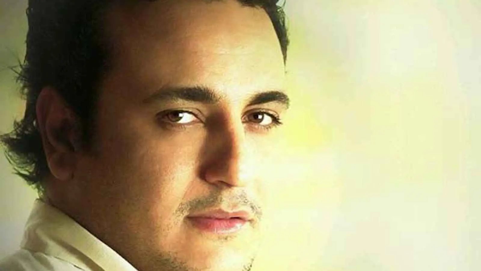 تطورات متلاحقة و"صادمة" في وفاة الفنان محمد رحيم