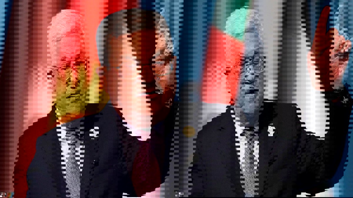 مأزق عباس بعد إعلانه مرسوم الانتخابات الفلسطينية