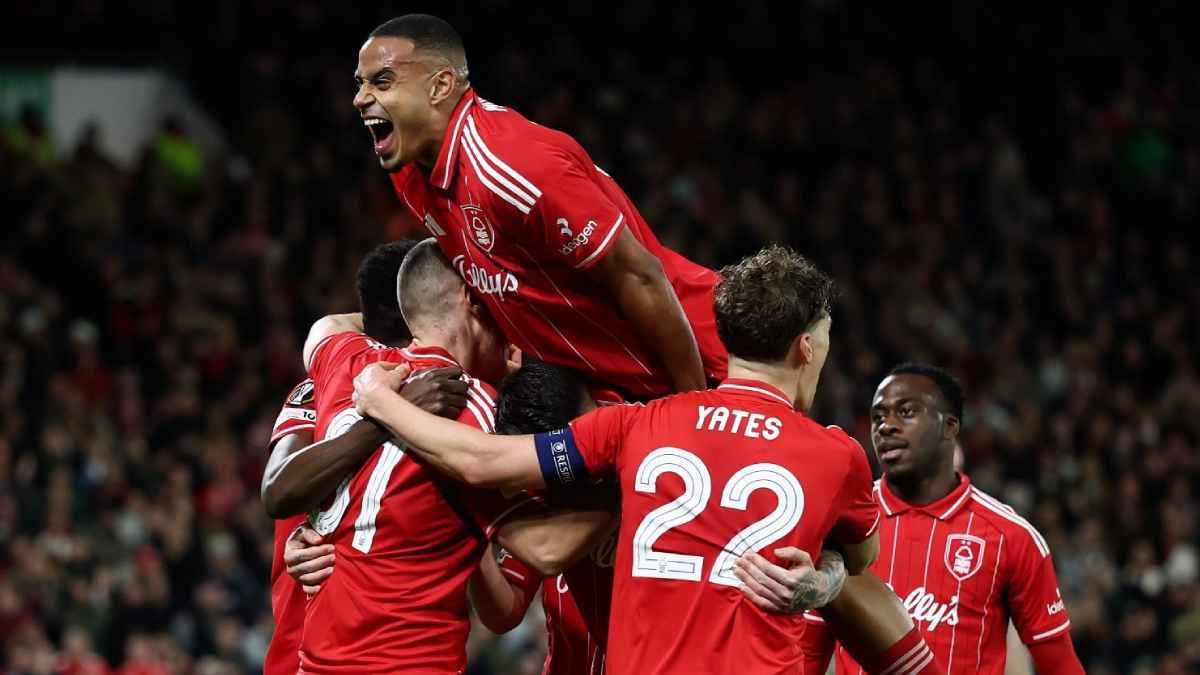 مدافع جديد على رادار برشلونة