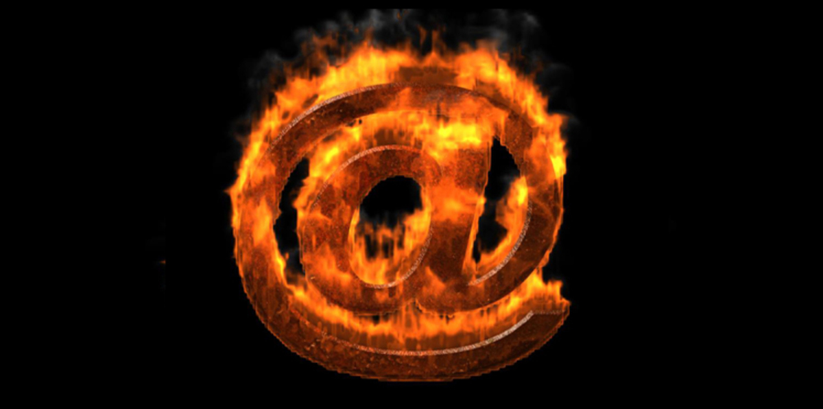 تويتر تختبر إزالة علامة "@" من التغريدات