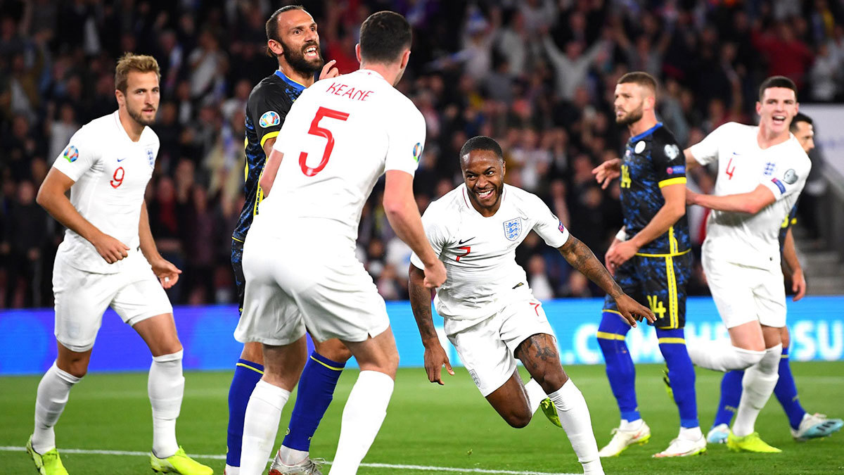 إنجلترا تهزم كوسوفو وتحافظ على صدارة مجموعتها في تصفيات "يورو 2020" (فيديو)
