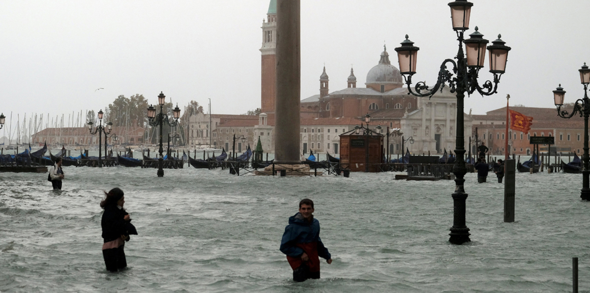 عواصف تضرب إيطاليا وتقتل 5 أشخاص