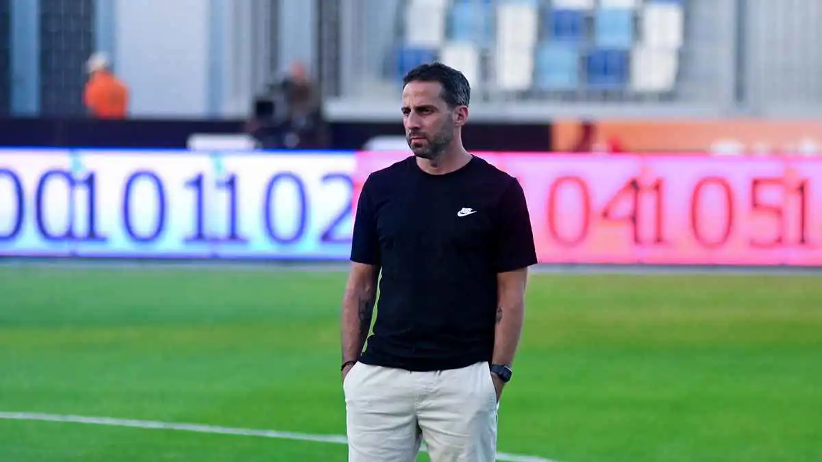 الزمالك يوضح تطورات حالة يانيك فيريرا الصحية