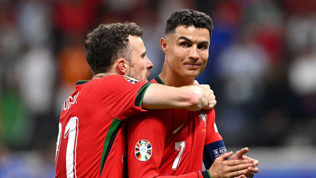 وعد كريستيانو رونالدو لزوجة ديوغو جوتا