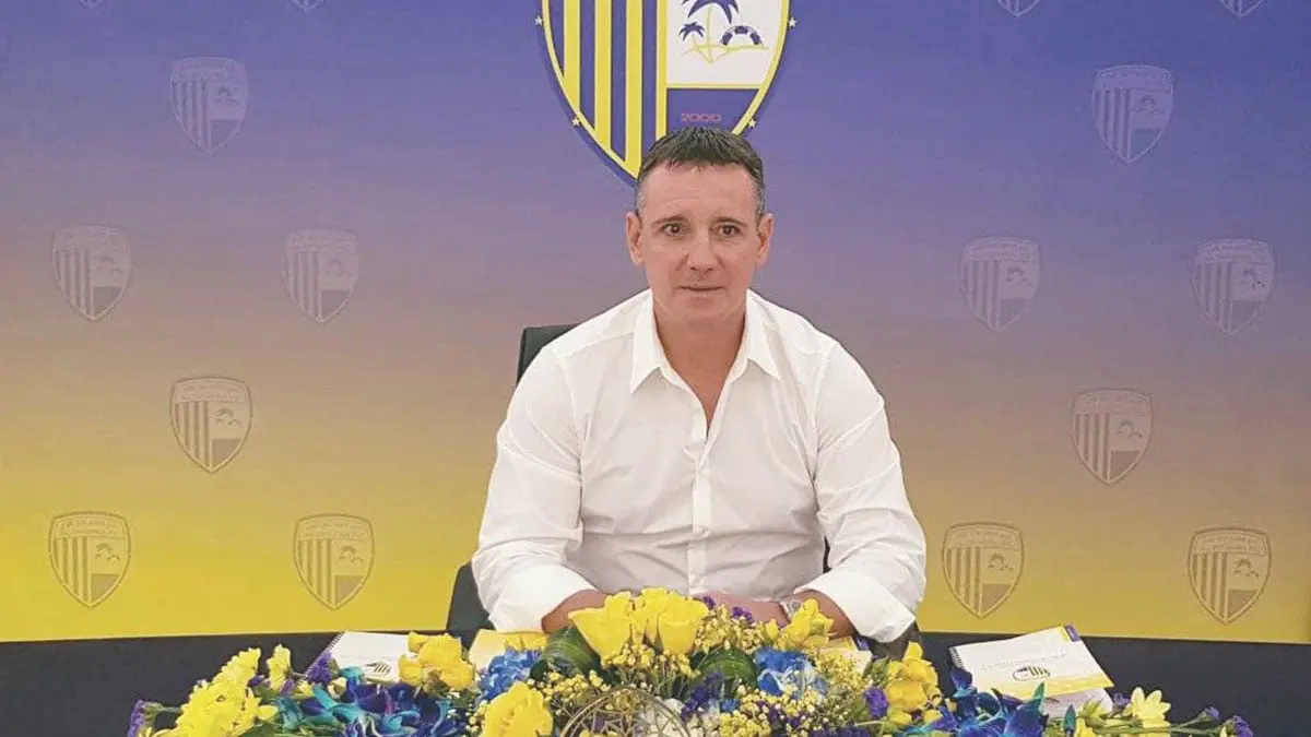 أبوظبي الرياضية: الاستقرار على الصربي فوك رازوفيتش لقيادة منتخب الإمارات (فيديو)