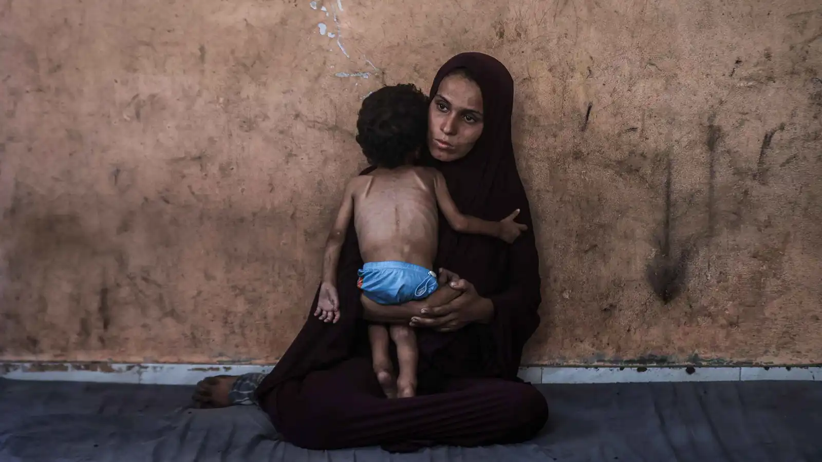 رغم اتفاق وقف إطلاق النار.. المجاعة تهدد حياة آلاف الأطفال في غزة