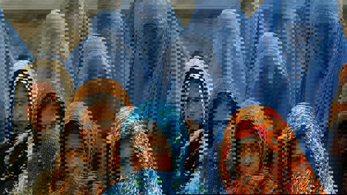 انفجار كابول انتكاسة إضافية لتعليم الفتيات في أفغانستان