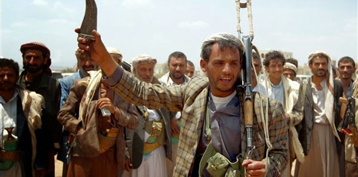 الحوثيون يختطفون ناشطين بصنعاء بينهم 13 امرأة