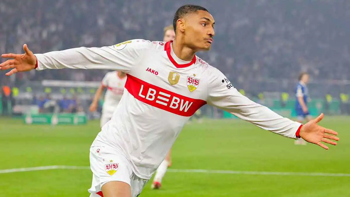 الأهلي السعودي يخطف صفقة بارزة في الميركاتو الصيفي