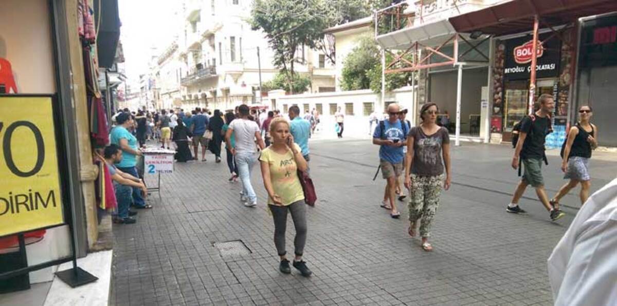 النمسا.. لوحة دعائية تتحدث عن الجنس في تركيا تثير غضب أنقرة