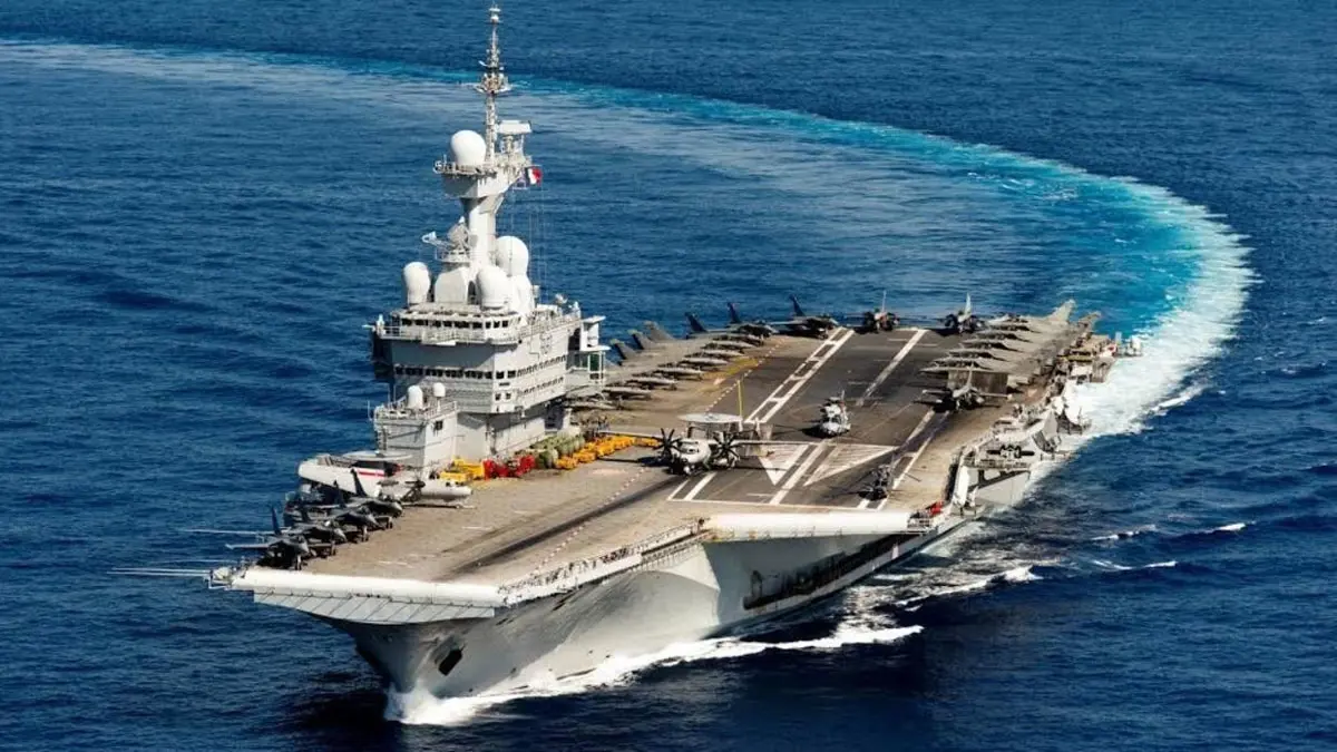 فرنسا.. 50 إصابة بـ"كورونا" على متن "شارل ديغول"