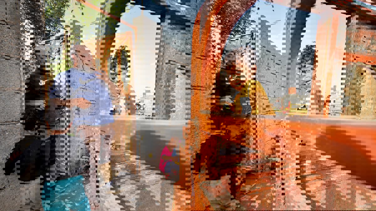 في "قرية البتران".. عراقيون يواجهون لعنة الحرب الإيرانية (صور)