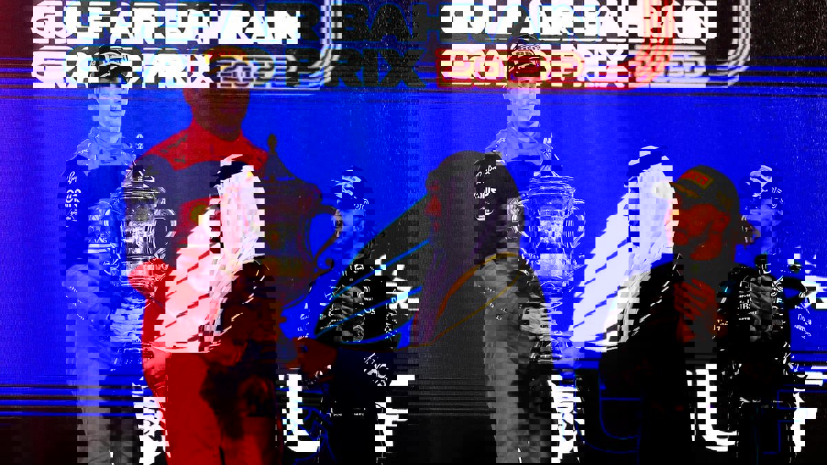 شارل لوكلير يفتتح حقبة فورمولا 1 الجديدة بمنح فيراري أول مركزين في البحرين (فيديو وصور)