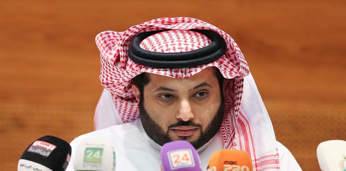 تركي آل الشيخ يتكفل برعاية وتدريب حسن القحطاني بطل السعودية في الكاراتيه