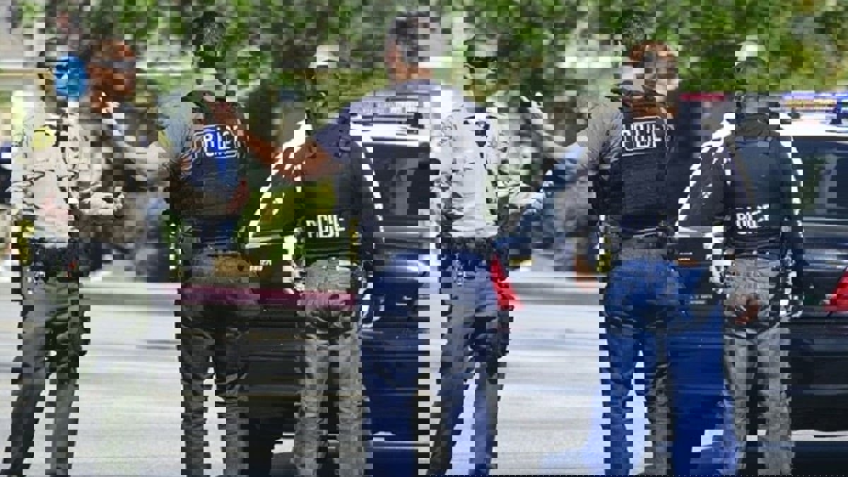 أمريكا..اعتقال رجلين بحوزتهما متفجرات في شاحنة صغيرة خلال احتجاجات فيلادلفيا