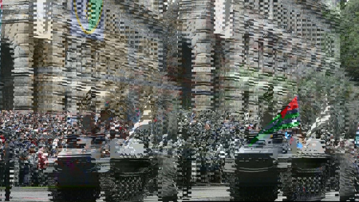 قاعدة في أبخازيا.. تهديد روسي على ضفاف البحر الأسود