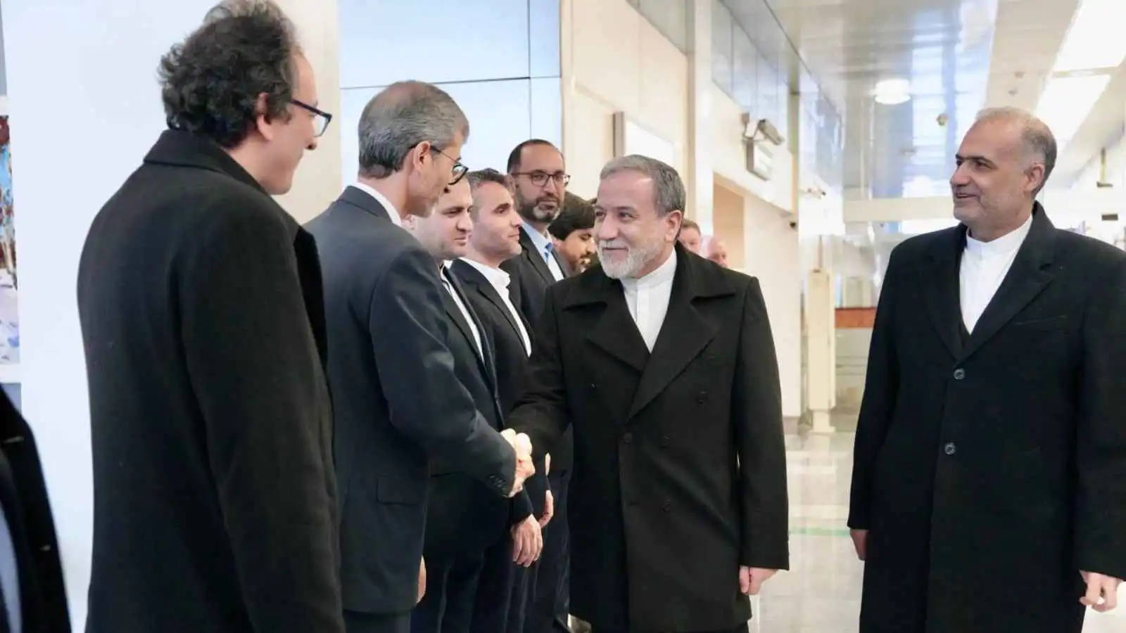 عراقجي في موسكو لإجراء مباحثات تشمل البرنامج النووي الإيراني