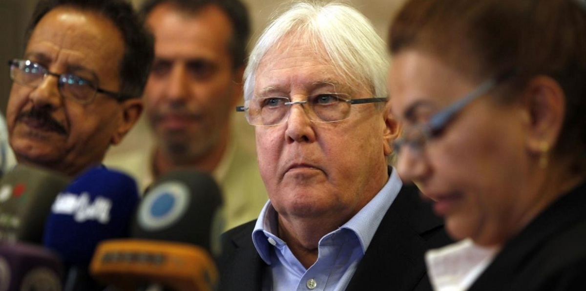 غريفيث يبحث مع محسن الأحمر وبن دغر جهود الحل السلمي في اليمن