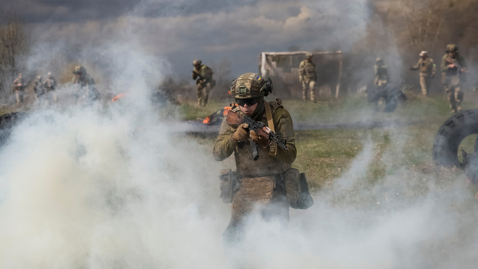 أوكرانيا تضرب بالعمق.. هل بدأت كييف كسر "الهيبة الروسية" في القرم؟