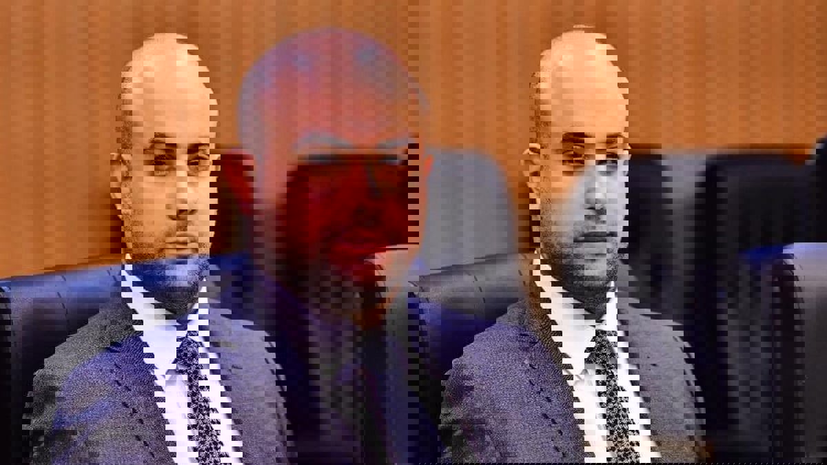 العراق.. إيقاف حسين العنكوشي عامين ومنعه من المشاركة في أي نشاط رياضي