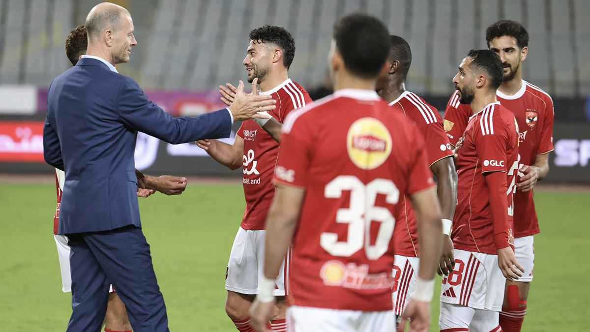 غير راض عن أغلبهم.. لاعب واحد يقنع توروب من كل صفقات الأهلي المصري 