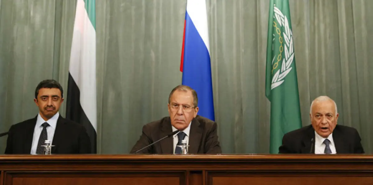 عبدالله بن زايد: لا فرق بين داعش وجماعات إيران