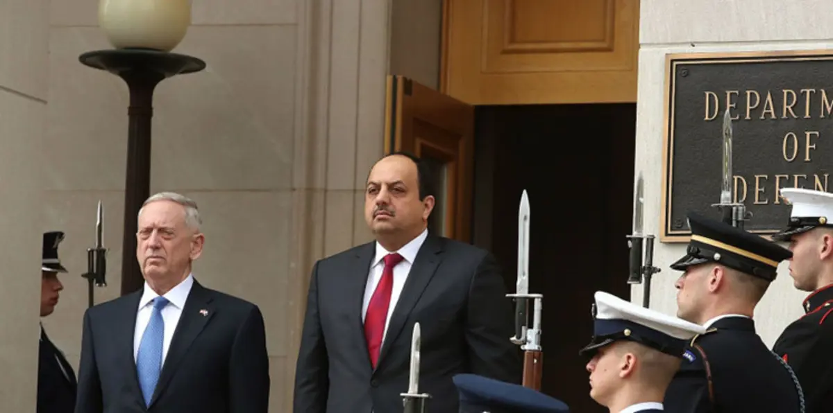 سياسي أمريكي بارز يحذر إدارة ترامب من "ازدواجية" قطر