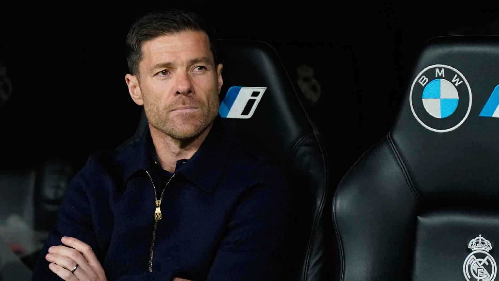 "أعيدوا زيدان فورًا".. مطالبات جماهيرية برحيل تشابي ألونسو عن ريال مدريد