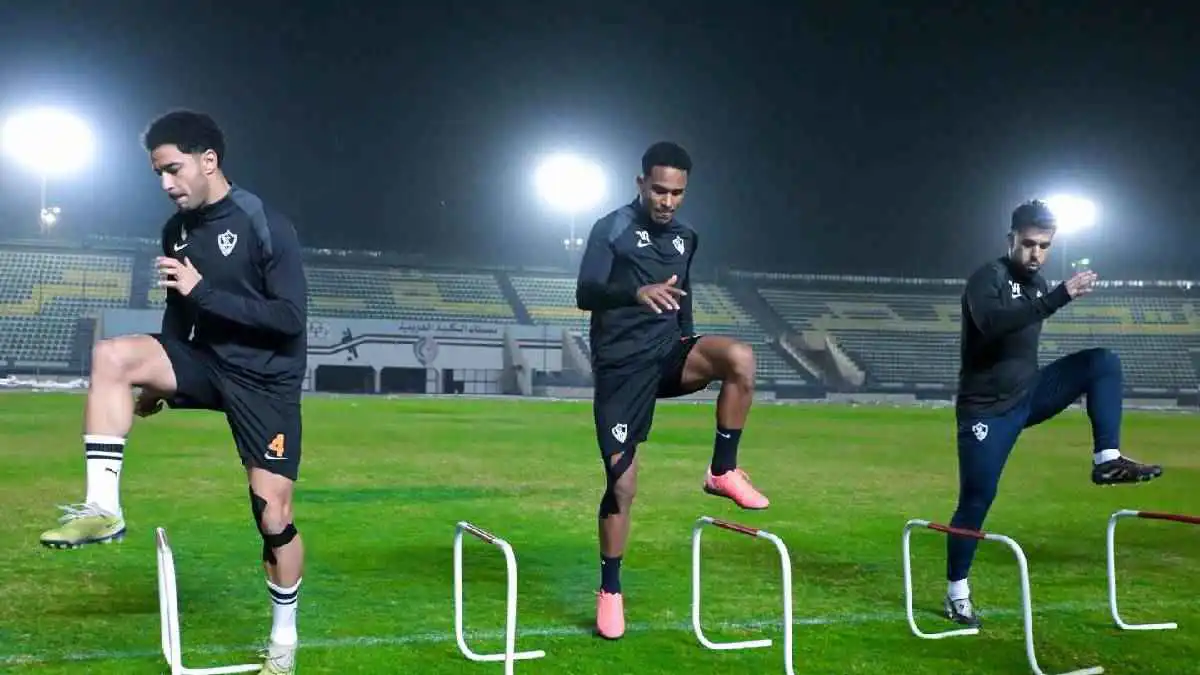 لماذا طلب الزمالك رسمياً تأجيل لقاء سيراميكا كليوباترا في كأس مصر؟