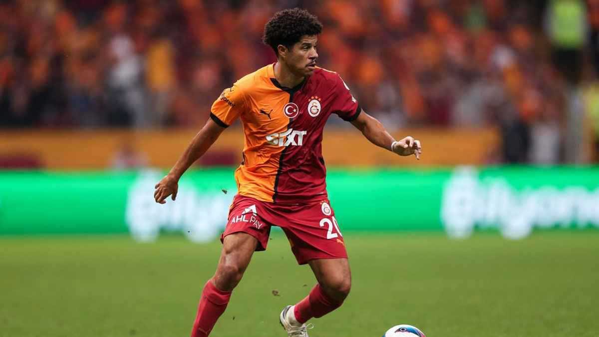 نجم غلطة سراي.. ما حقيقة انضمام غابرييل سارا إلى منتخب سوريا؟