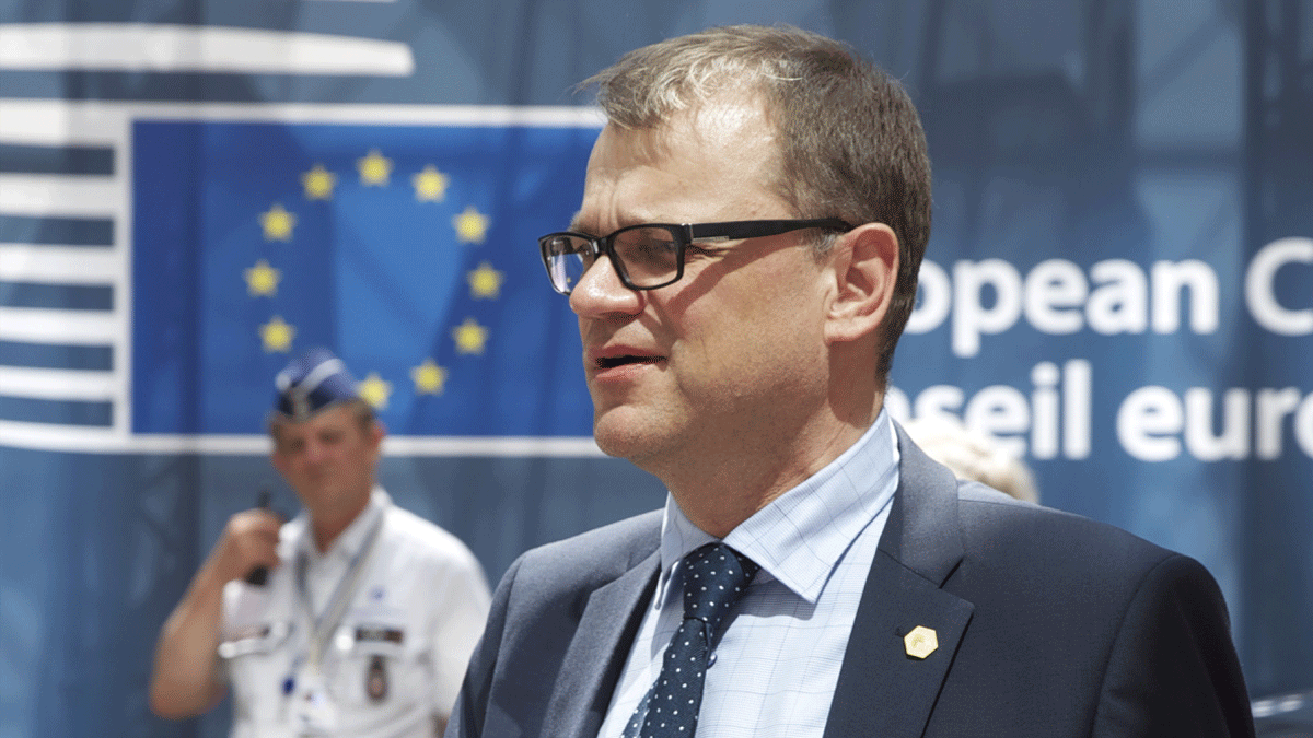 رئيس فنلندا يعلن استقالة الحكومة بعد الفشل في إقرار إصلاحات